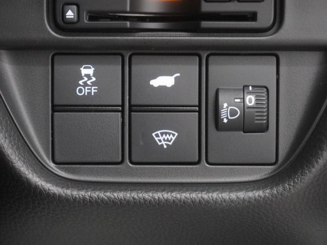 �z���_�Z���V���O����������Ă��܂��B�A�_�v�e�B�u���[�_�[�N���[�Y�⃌�[���L�[�v�A�V�X�g�A�Ԑ���E�h�~�@�\�Ȃǂ������Ă��āA�����O�h���C�u�����K�ň��S�ɂ��y���݂��������܂��B