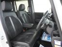 運転席のスペースはゆったりしていて、視界も広く確保されているので普段の運転からロングドライブまで快適です。