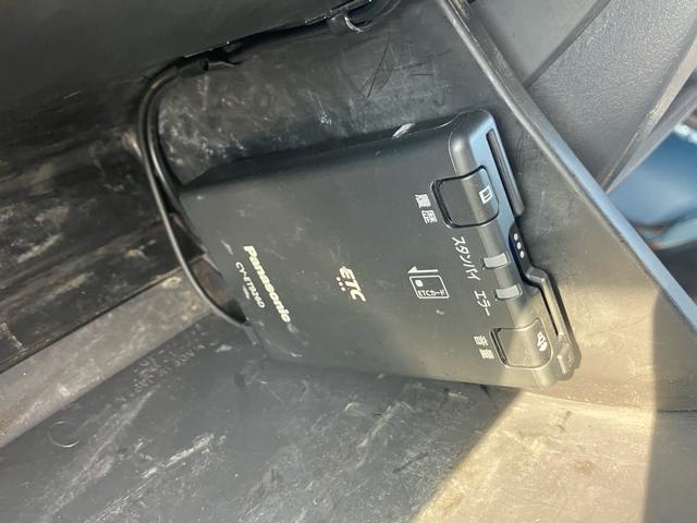 サンバーバン トランスポーター　ＥＴＣ　タイベル交換済み　集中ドアロック　エアコン（37枚目）