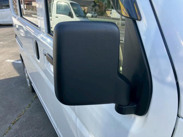 エブリイ ＰＣ　フルタイム４ＷＤ　ハイルーフ　５速マニュアル　Ｗエアバッグ　キーレスエントリーシステム　前席パワーウインドウ　左右スライドドア　エアバック　オートエアコン　パワーステアリング（5枚目）