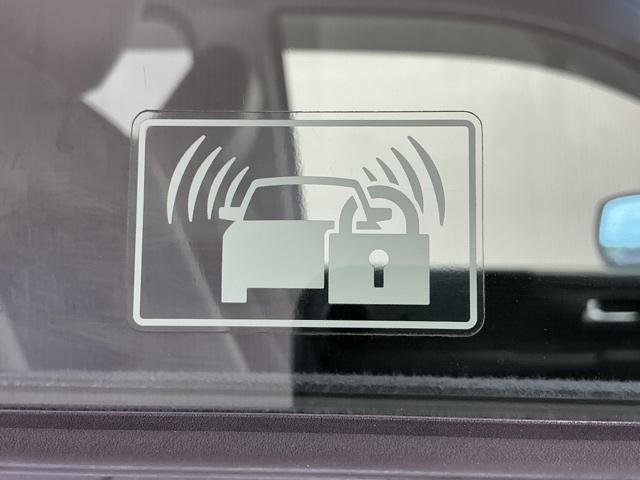 ステップワゴンスパーダ Zクールスピリット ホンダ認定中古車 純正ナビ 両側電動 バックカメ キーフリー ナビTV 横滑防止 DVD視聴可能 フルオートエアコン パワーウインドウ Aクルーズ USB入力 三列シート 運転席エアバック パワステ(12枚目)