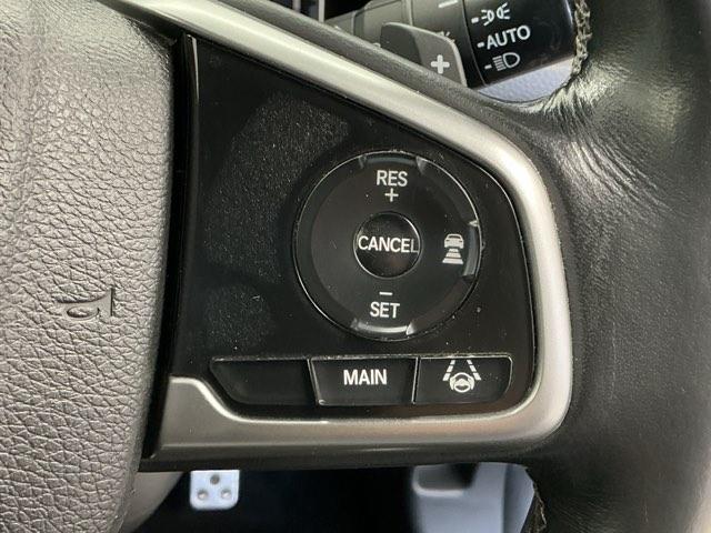 シビック セダン ホンダ認定中古車 純正ドラレコ前 LED サイドエアバッグ DVD視聴可能 横滑り防止装置 USB 地デジTV リアカメラ クルーズコントロール アイドリングストップ スマキー 前席シートヒーター(11枚目)