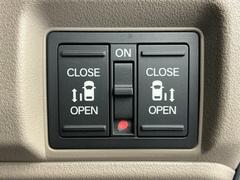 ������Ǥ���ߤ�ڡ���ξ¦��ư���饤�ɥɥ��Ǥ��� 4