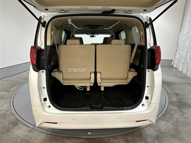 アルファード ２．５Ｘ　Ｒカメラ　１オーナ　イモビライザー　メモリナビ　ＥＴＣ車載器　ＤＶＤ可　オートエアコン　ＬＥＤヘッドライト　３列シート　ナビ＆ＴＶ　スマートキー　リアエアコン　ＥＳＣ　ＡＷ　エアバック　パワーウィンド（16枚目）