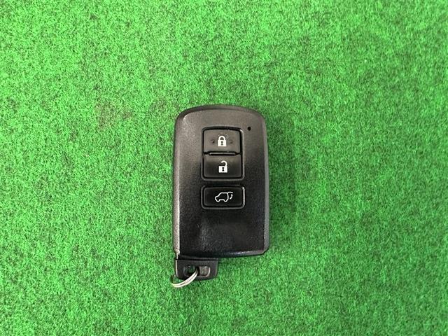 ハリアー プレミアム ワンオーナ カーテンエアバッグ クルーズC 記録簿あり Bカメラ 電動パワーシート LEDライト メモリナビ 横滑り防止機能 オートエアコン Aストップ エアバッグ AW DVD再生可 ナビ&TV(8枚目)