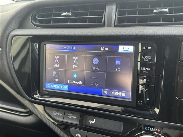 アクア Ｇ　誤発進抑制機能　バックモニタ　セキュリティー　メンテナンスノート　デュアルエアバック　ナビＴＶ　パワーウィンドウ　１オーナ－　ＥＳＣ　ＡＴエアコン　ＡＢＳ　パワーステアリング　アルミ　運転席エアバッグ（12枚目）