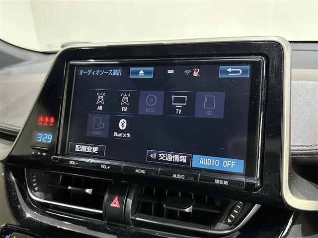 Ｃ－ＨＲ Ｇ　ハーフ革　ＴＳＳ　ＤＶＤ再生可　定期点検記録簿　ＬＥＤヘッド　バックモニタ　イモビライザー　ナビ＆ＴＶ　ＥＴＣ付　キーフリーシステム　スマキー　横滑り防止機能　クルーズＣ　エアバッグ　アルミ　ＡＢＳ（12枚目）