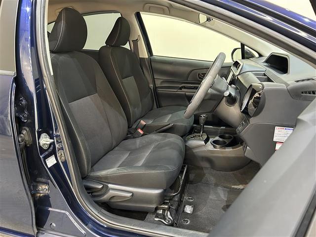 アクア Ｓスタイルブラック　ＡＵＸ端子　クルーズコントロール　記録簿あり　バックモニタ－　地デジフルセグ　ナビＴＶ　イモビライザー　ＬＥＤライト　スマートキープッシュスタート　１オーナー　ＥＴＣ付き　Ｗエアバッグ　キーフリ　ＰＳ（9枚目）