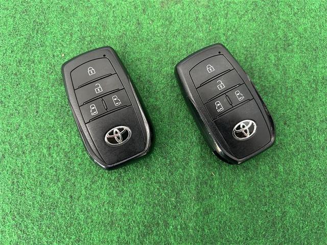 シエンタ Z キーレスエントリー リアカメラ 整備記録簿 衝突軽減ブレーキ AAC LEDヘッドライト付き 1オーナー クルーズコントロール 3列シート 横滑り防止装置 エアバッグ ETC メモリーナビ ABS(8枚目)