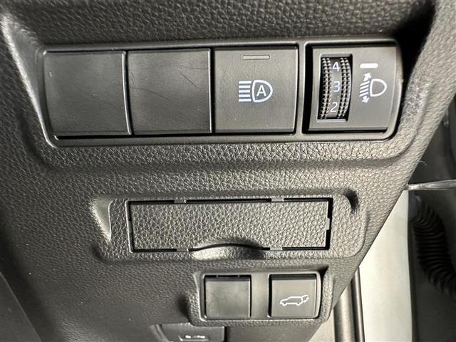 カローラクロス ハイブリッド　Ｚ　電動シ－ト　ドライブレコーダ　ワンオ－ナ－車　地デジＴＶ　プリクラッシュセーフティシステム　キーレスエントリー　横滑防止装置　整備記録簿　ＡＡＣ　盗難防止システム　メディアプレイヤー接続　ナビ＆ＴＶ（21枚目）