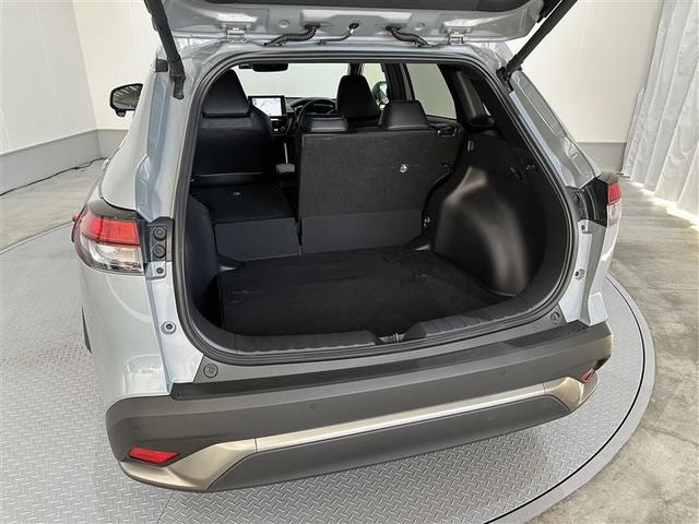 カローラクロス ハイブリッド　Ｚ　電動シ－ト　ドライブレコーダ　ワンオ－ナ－車　地デジＴＶ　プリクラッシュセーフティシステム　キーレスエントリー　横滑防止装置　整備記録簿　ＡＡＣ　盗難防止システム　メディアプレイヤー接続　ナビ＆ＴＶ（26枚目）