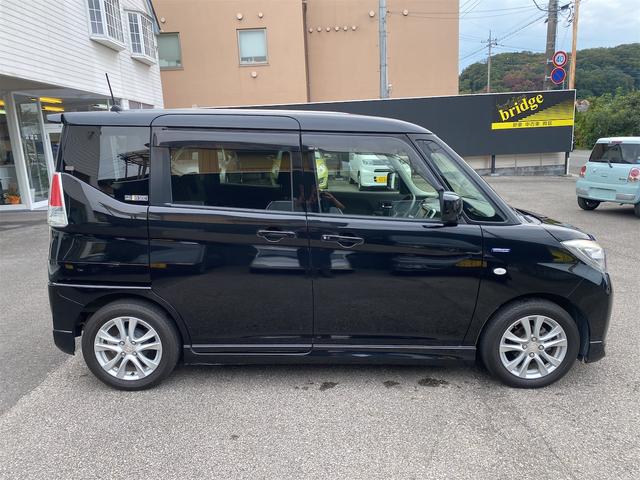 ソリオ ハイブリッドMX アイスト パワーウインド イモビライザー フルオートエアコン パワーステアリング キーフリー ESP シートヒーター ワンオーナー ドライブレコーダー 衝突安全ボディ Wエアバック 運転席エアバック(4枚目)