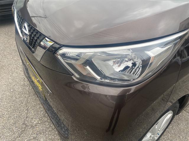 デイズ Ｘ　アラウンドＭ　フルセグテレビ　コーナーソナー　オートマチックハイビーム　踏み間違え防止　ＳＤナビゲーション　横滑防止装置　Ａライト　スマートキー　イモビライザー　バックカメラ　レーンキープ　キーレス（31枚目）