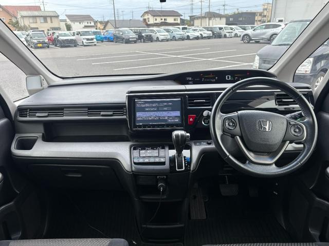 ステップワゴンスパーダ スパーダ　純正ナビＢカメラ（3枚目）