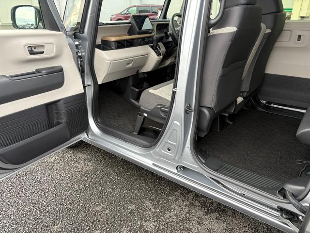 N-BOX ベースグレード 1オーナー・センシング純正ナビBカメラETC(70枚目)