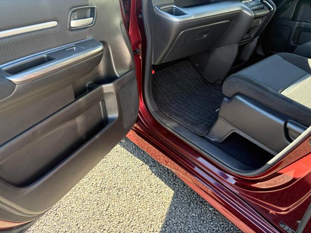 ステップワゴンスパーダ スパーダホンダセンシング 1オーナー・センシング純正ナビBカメラETC(65枚目)