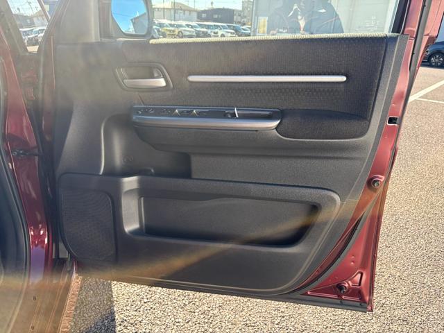 ステップワゴンスパーダ スパーダホンダセンシング 1オーナー・センシング純正ナビBカメラETC(70枚目)