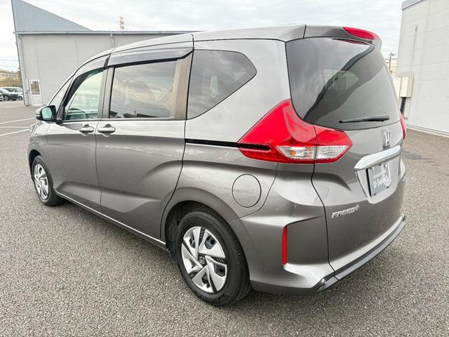 フリード＋ハイブリッド ハイブリッドＧ　ホンダセンシング純正ナビＢカメラ（42枚目）