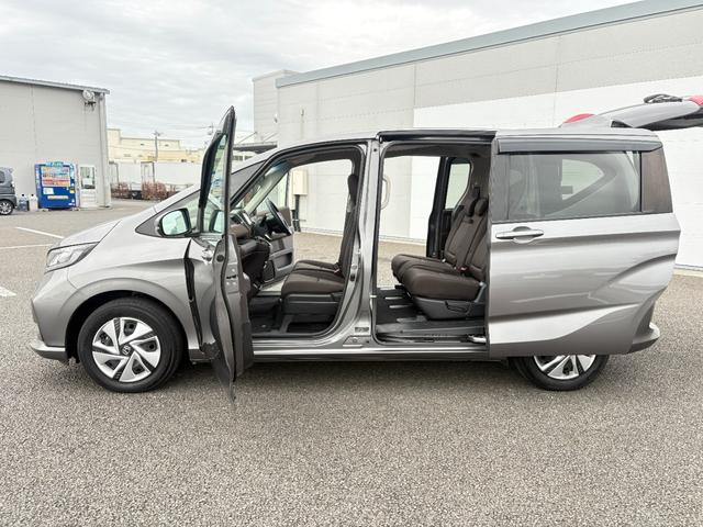 フリード＋ハイブリッド ハイブリッドＧ　ホンダセンシング純正ナビＢカメラ（47枚目）