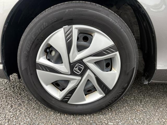 フリード＋ハイブリッド ハイブリッドＧ　ホンダセンシング純正ナビＢカメラ（54枚目）