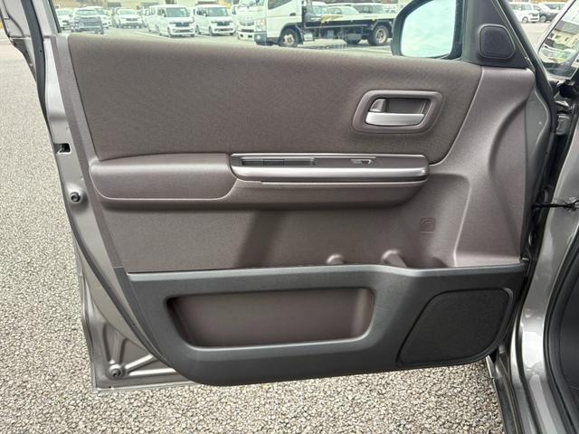 フリード＋ハイブリッド ハイブリッドＧ　ホンダセンシング純正ナビＢカメラ（66枚目）