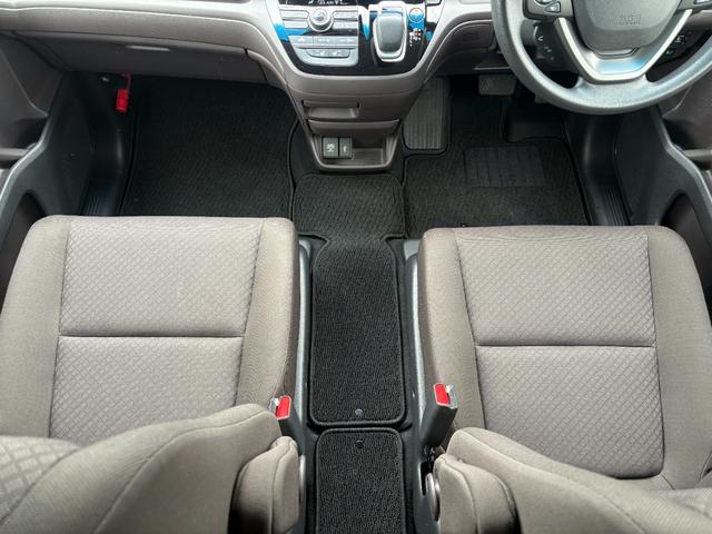 フリード＋ハイブリッド ハイブリッドＧ　ホンダセンシング純正ナビＢカメラ（79枚目）