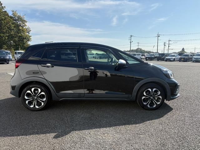 フィット ｅ：ＨＥＶクロスター　１オーナー・センシング純正ナビＢカメラＥＴＣ（47枚目）