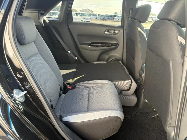 フィット ｅ：ＨＥＶクロスター　１オーナー・センシング純正ナビＢカメラＥＴＣ（62枚目）