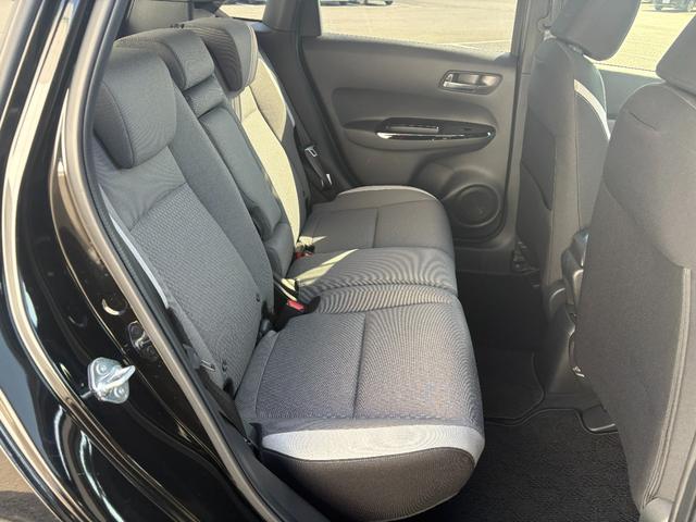 フィット ｅ：ＨＥＶクロスター　１オーナー・センシング純正ナビＢカメラＥＴＣ（76枚目）