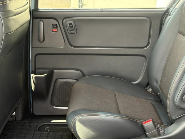 フリード クロスター・ホンダセンシング　１オーナー・センシング純正ナビＢカメラ（66枚目）