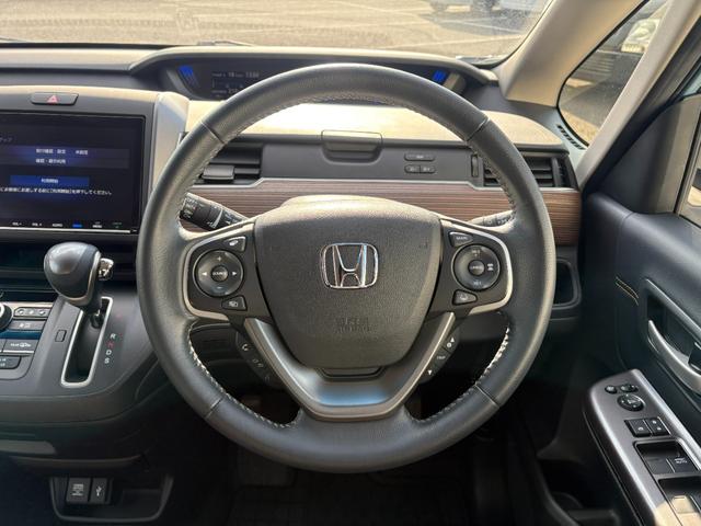 フリード クロスター・ホンダセンシング　１オーナー・センシング純正ナビＢカメラ（77枚目）