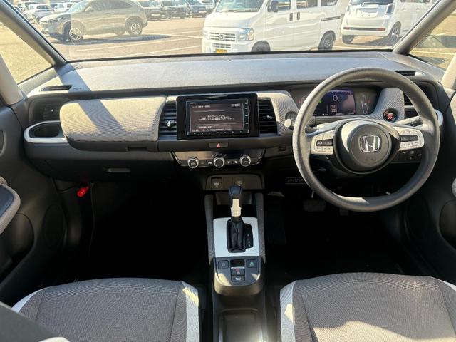 フィット クロスター 1オーナー・センシング純正ナビBカメラ(3枚目)