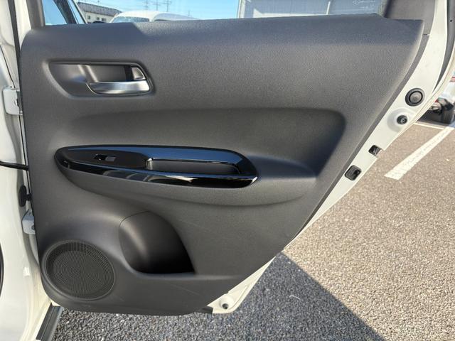 フィット クロスター 1オーナー・センシング純正ナビBカメラ(74枚目)