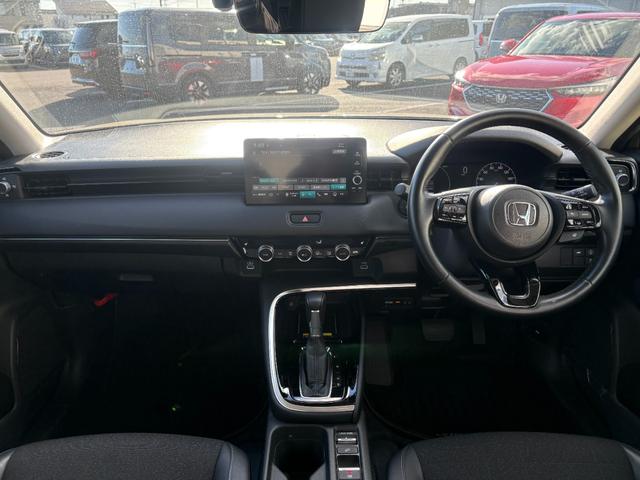 ヴェゼル ｅ：ＨＥＶＺ　１オーナー・センシング純正ナビＢカメラ（3枚目）