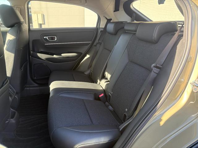 ヴェゼル ｅ：ＨＥＶＺ　１オーナー・センシング純正ナビＢカメラ（17枚目）