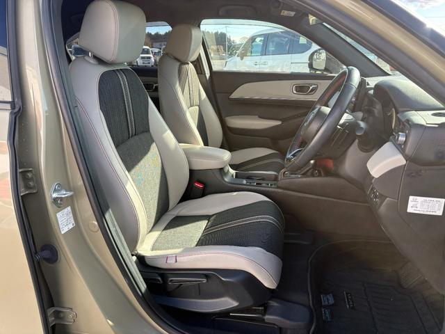 ヴェゼル ｅ：ＨＥＶＰＬａＹ　１オーナー・センシング純正ナビＢカメラＥＴＣ（19枚目）