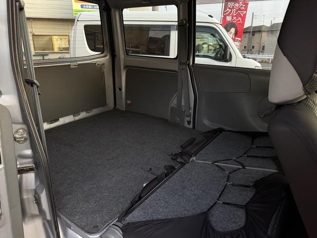 NV100クリッパーバン GXターボ 切り替え式4WD ETC キーレス 車検令和8年6月迄 オートパワーウィンドウ CDオーディオ Wエアバック(14枚目)