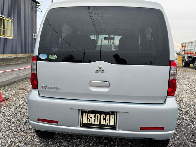 eKワゴン M ナビ TV キーレスエントリー 電動格納ミラー ベンチシート AT CD DVD再生 MD アルミホイール 衝突安全ボディ エアコン パワーステアリング パワーウィンドウ(17枚目)