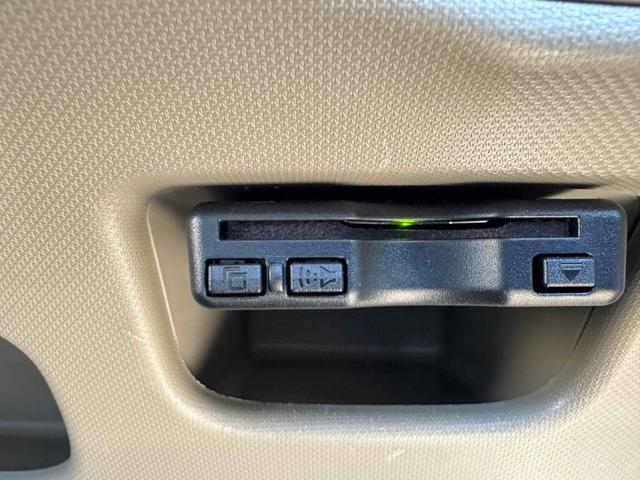 ムーヴ Ｘ　ドライブレコーダー　ＥＴＣ　バックカメラ　スマートキー　アイドリングストップ　電動格納ミラー　ベンチシート　ＣＶＴ　盗難防止システム　ＡＢＳ　ＣＤ　ミュージックプレイヤー接続可　アルミホイール（7枚目）