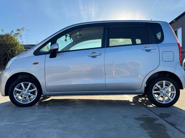 ムーヴ Ｘ　ドライブレコーダー　ＥＴＣ　バックカメラ　スマートキー　アイドリングストップ　電動格納ミラー　ベンチシート　ＣＶＴ　盗難防止システム　ＡＢＳ　ＣＤ　ミュージックプレイヤー接続可　アルミホイール（17枚目）