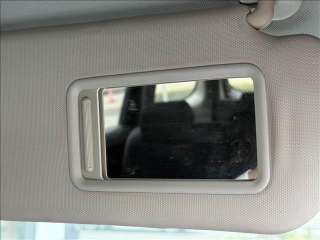 ウィッシュ 1.8A フルセグナビ モデリスタエアロ スマートキー Pスタート ETC BT DVD再生 カーテン/サイドSRS シートリフター チルトステアマット バイザー Pガラス UVカット ISOFIX 横滑り防止(16枚目)