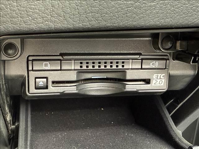 ＧＳ ＧＳ３５０　バージョンＬ　フルセグナビ　ＳＲ　レザー　セーフティシステム　Ｂモニター　ＢＴ　ＤＶＤ／ＢＤ再生　メモリー付Ｐシート　シートヒーター／ベンチレーション　３眼ＬＥＤ　フォグ　Ａライト　Ａハイビーム　Ｐトランク　ＨＵＤ（16枚目）