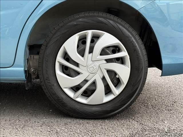 フリード G・ホンダセンシング 9インチフルセグナビ 両電スラ ホンダセンシング Bモニター スマートキー Pスタート ETC BT DVD再生 クルコン ステリモ LEDヘッドライト Aライト Iストップ マット バイザー(44枚目)