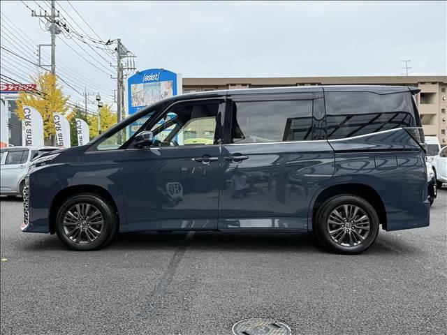ヴォクシー ハイブリッドS-Z 両電スラ 10インチフルセグナビ 13インチフリップダウンモニター セーフティセンス トヨタチームメイト BSM 快適パッケージ Aステップ 全方位モニター Cセンサー ETC 追従クルコン シートH(6枚目)