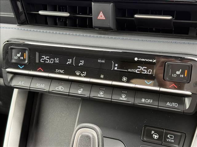 ヴォクシー ハイブリッドS-Z 両電スラ 10インチフルセグナビ 13インチフリップダウンモニター セーフティセンス トヨタチームメイト BSM 快適パッケージ Aステップ 全方位モニター Cセンサー ETC 追従クルコン シートH(14枚目)