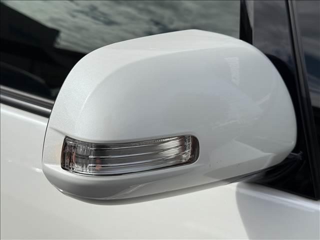 エスティマ アエラス プレミアムエディション 中後期 両電スラ フルセグナビ フリップダウンモニター Bモニ スマートキー Pスタ Cセンサー ETC ドラレコ クルコン ステリモ ハーフレザー Pシート キセノン フォグ Aライト マット(31枚目)