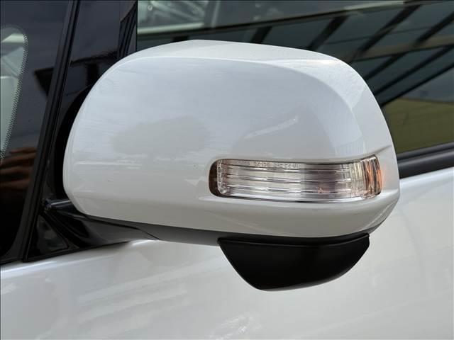 エスティマ アエラス プレミアムエディション 中後期 両電スラ フルセグナビ フリップダウンモニター Bモニ スマートキー Pスタ Cセンサー ETC ドラレコ クルコン ステリモ ハーフレザー Pシート キセノン フォグ Aライト マット(34枚目)