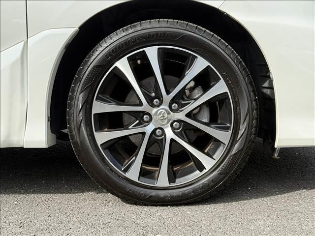 エスティマ アエラス プレミアムエディション 中後期 両電スラ フルセグナビ フリップダウンモニター Bモニ スマートキー Pスタ Cセンサー ETC ドラレコ クルコン ステリモ ハーフレザー Pシート キセノン フォグ Aライト マット(40枚目)