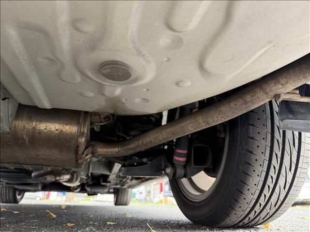 エスティマ アエラス プレミアムエディション 中後期 両電スラ フルセグナビ フリップダウンモニター Bモニ スマートキー Pスタ Cセンサー ETC ドラレコ クルコン ステリモ ハーフレザー Pシート キセノン フォグ Aライト マット(48枚目)