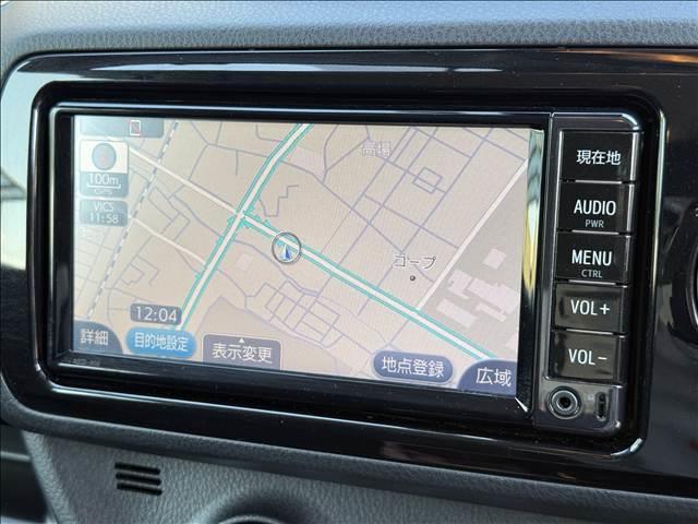 ヴィッツ Ｆ　セーフティーエディションＩＩ　地デジナビ　セーフティセンス　スマートキー　Ｐスタート　ＥＴＣ　ドラレコ　ＢＴ　Ａハイビーム　車線逸脱警報　マット　バイザー　Ｐガラス　ＵＶカット　ＩＳＯＦＩＸ　電格ミラー　横滑り防止　シートリフター（12枚目）